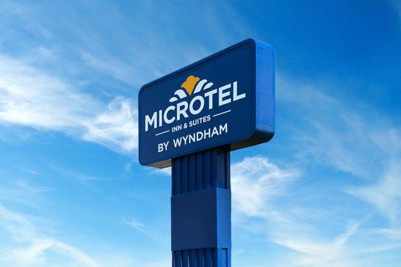 ホテル マイクロテル イン&スイーツ バイ ウィンダム メーコン メイコン エクステリア 写真